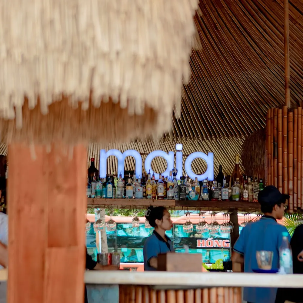 Maia Beach Bar